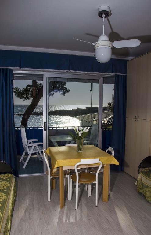 Residence Costa Templada Ventimiglia Phòng bức ảnh